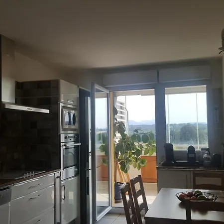 6pers ,3 étage Dernier, Duplex Spacieux Clim, Piscine ,parking Privé Fermer * Fréjus